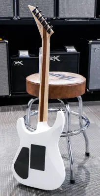 Jackson Guitars - Pro Plus Series Soloist SLA3, Ebony Fingerboard - Snow White 2